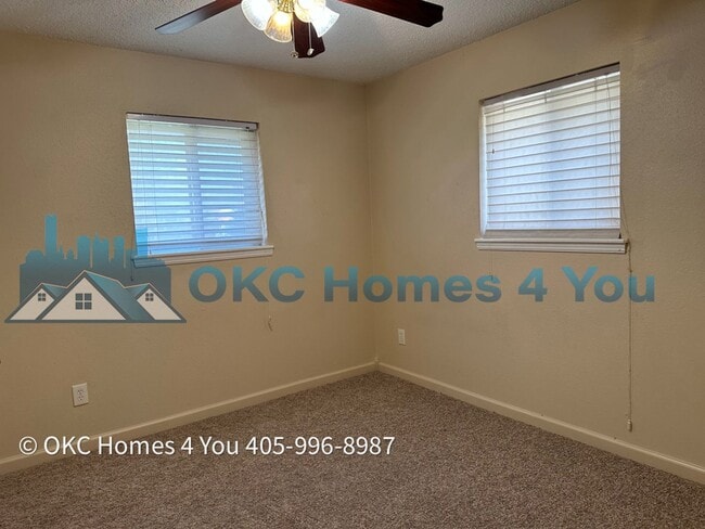 Building Photo - 3 Bedroom, 1 Bathroom Home in Bethany