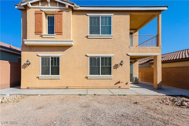 Building Photo - 10733 Mentesana Ave