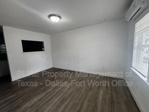 Building Photo - 2223 J B Jackson Jr Blvd