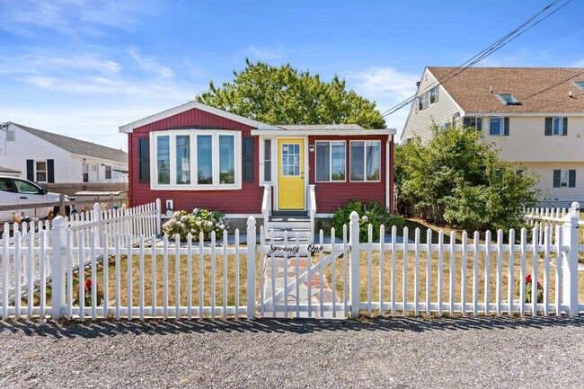 Building Photo - 71 Church St