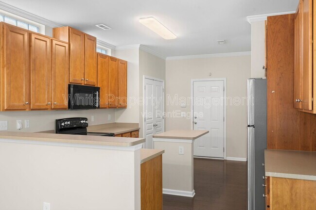 Building Photo - 1141 Hammond Dr