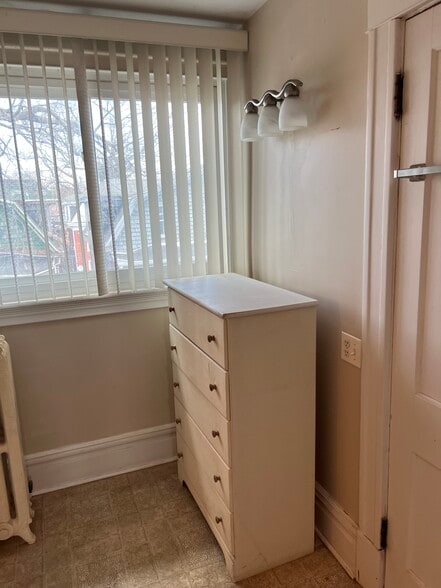 Bathroom - 2223 N 2nd St