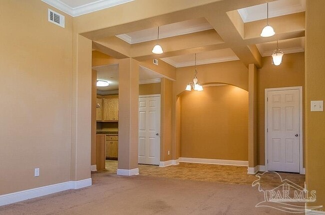 Building Photo - 542 S 72nd Ave