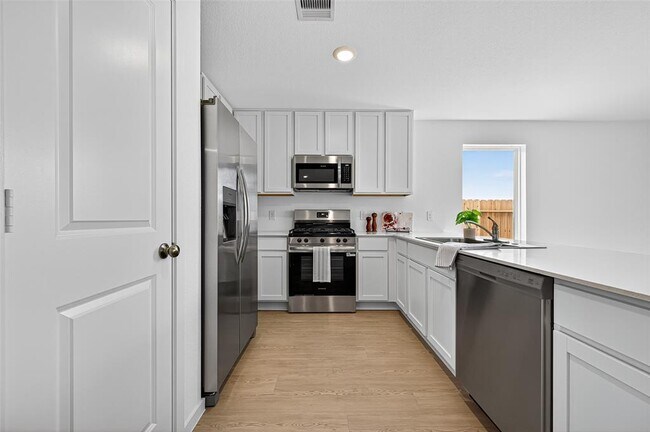 Building Photo - 26826 Zebra Grass Dr