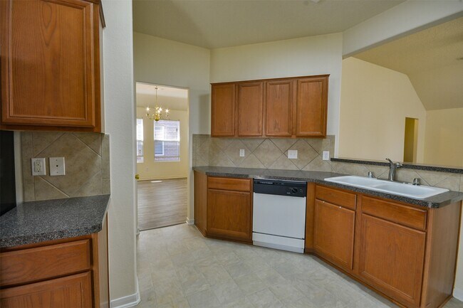 Building Photo - 4819 Dappled Grove Trail