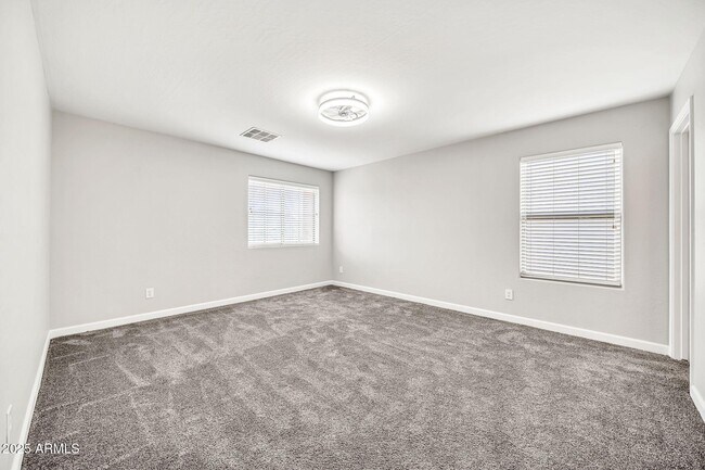 Building Photo - 7859 W Redbird Rd