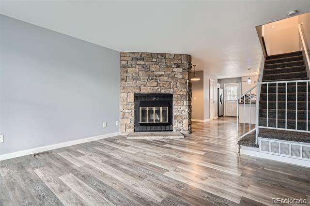Building Photo - 9346 W Ontario Dr