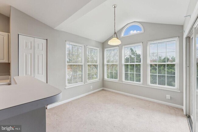 Building Photo - 7524 Snowpea Ct