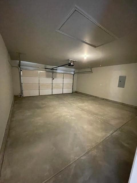 Building Photo - 382 Park Ln