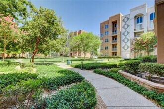 Building Photo - 56 E Serene Ave