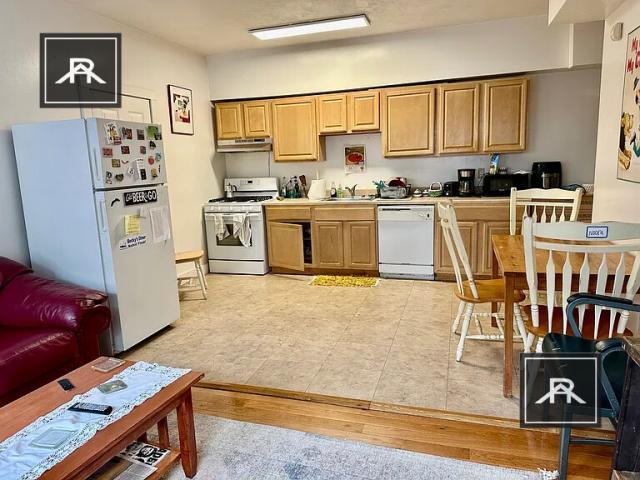 Primary Photo - 3 bedroom in Allston MA 02134