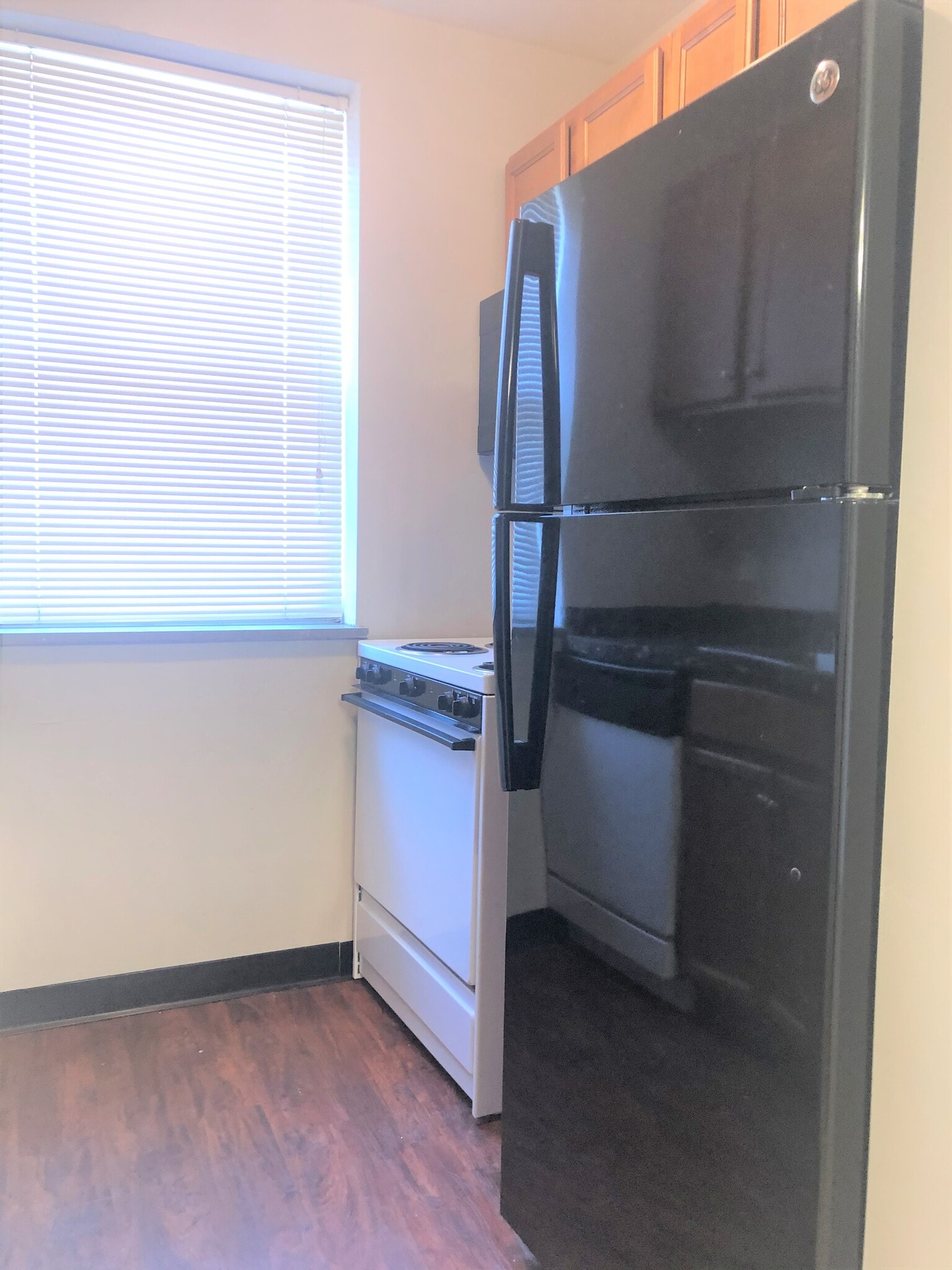 Building Photo - 5712 Phillips Ave