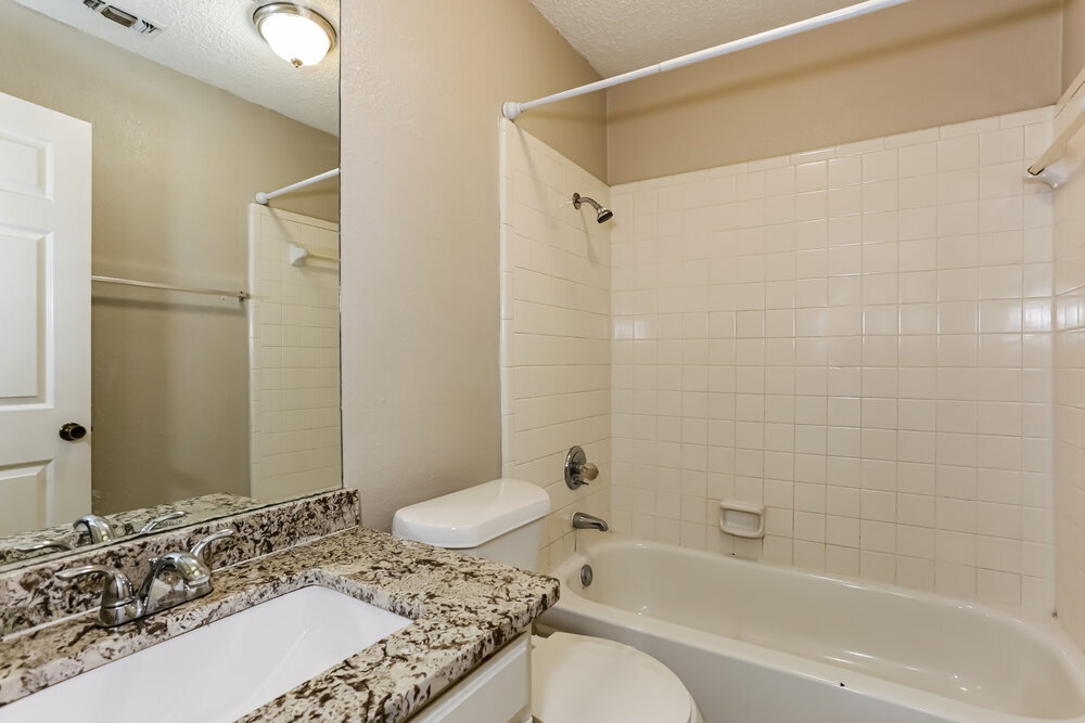 Building Photo - 7312 Meadow Creek Dr