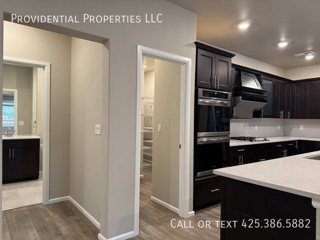 Building Photo - 12819 192nd Pl E