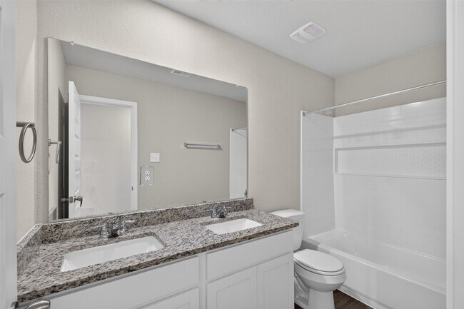 Building Photo - 2404 Shellcracker Dr