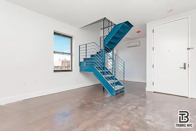 Building Photo - Prime 1-Bedroom Apartment – The Bushwick D...