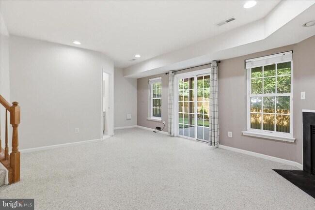 Building Photo - 21824 Ladyslipper Sq