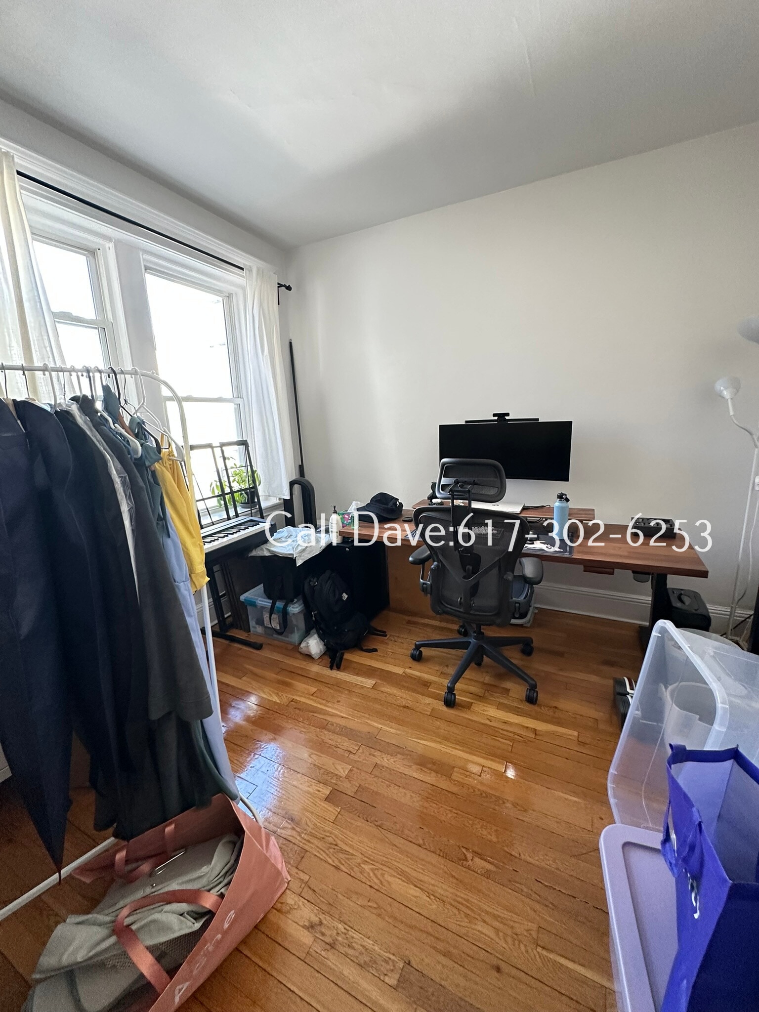 Building Photo - 7 Carol Ave