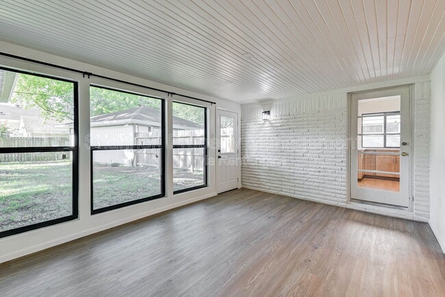 Building Photo - 5655 Wigton Dr