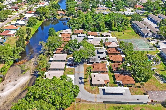 Building Photo - 1980 Tahitian Pl