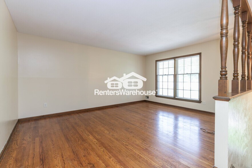 Building Photo - 6425 Blue Ridge Blvd
