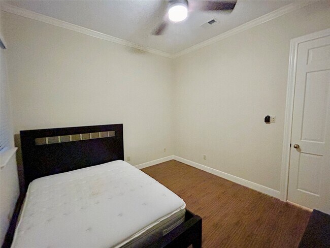 Building Photo - 16306 Knightrider Dr