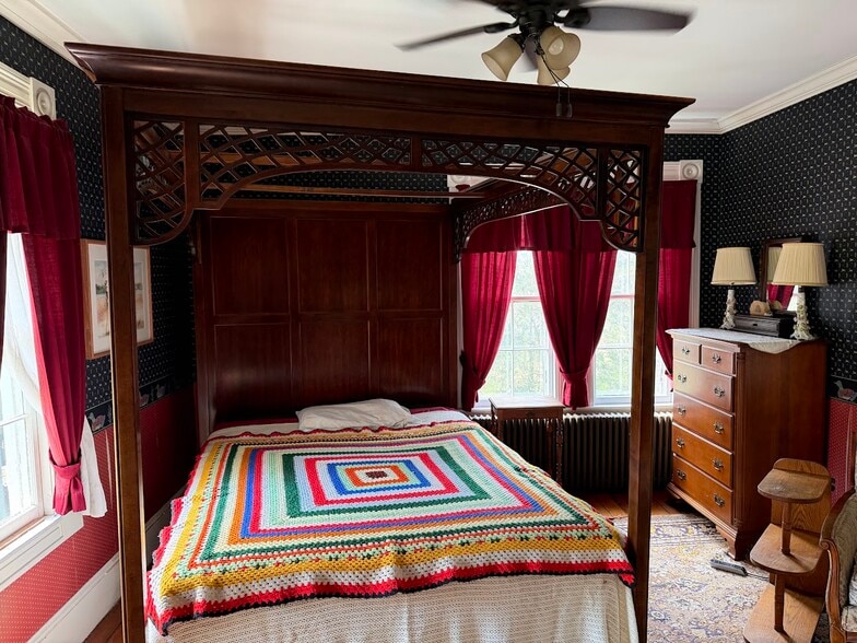 Building Photo - 7220 Chapel Point Rd