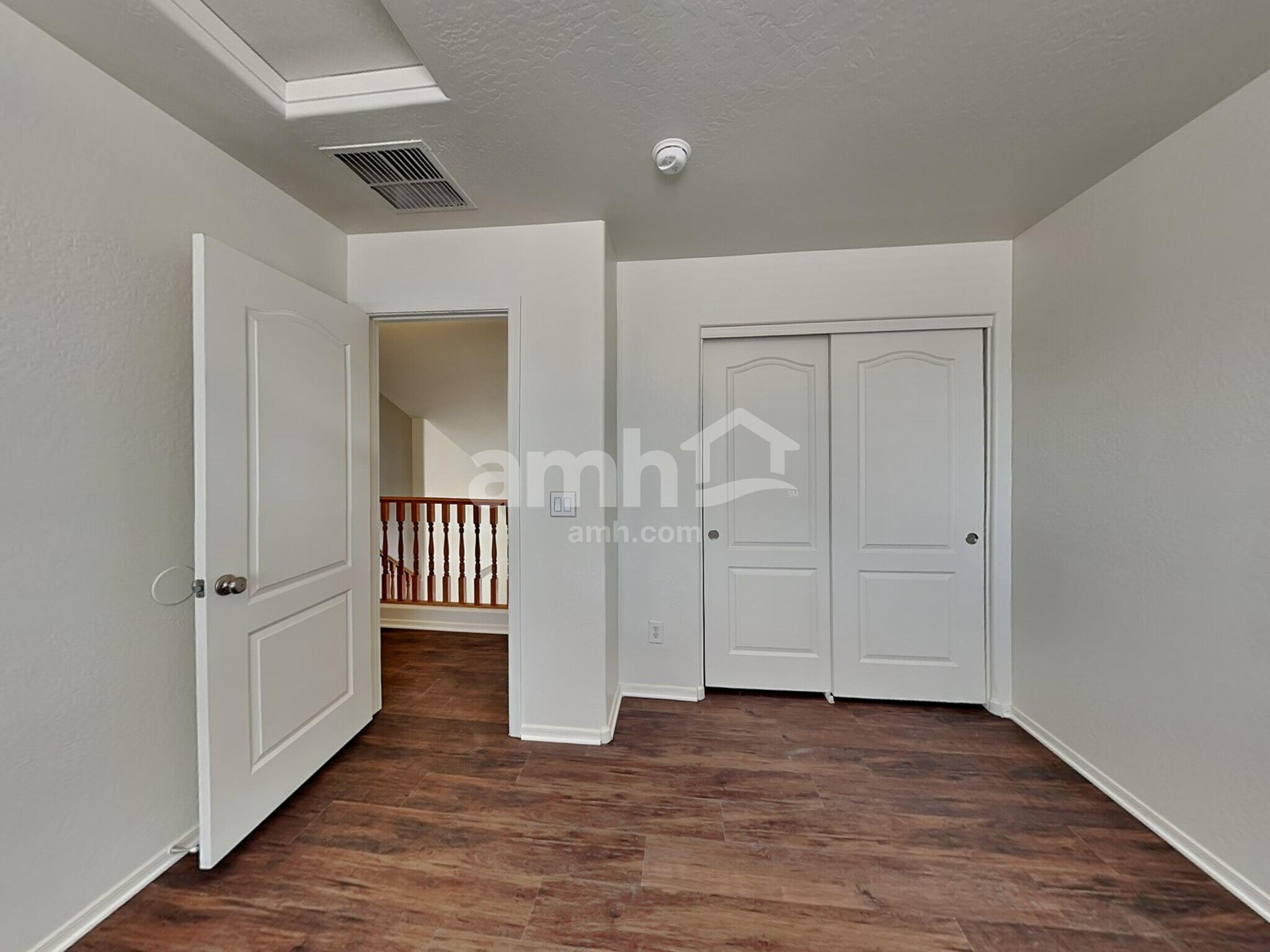 Building Photo - 3417 S 98th Ln