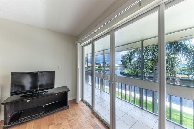 Building Photo - 1080 Bal Harbor Blvd