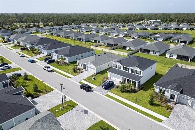 Building Photo - 16873 Castoro Dr