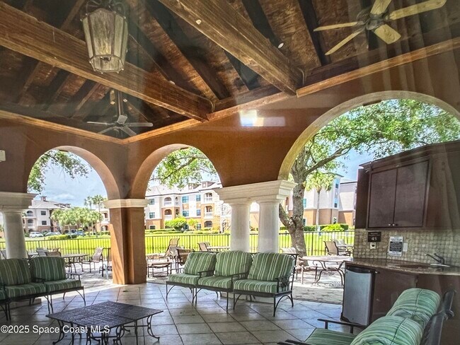 Building Photo - 6421 Borasco Dr