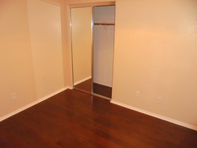 Building Photo - 14643 W Acapulco Ln