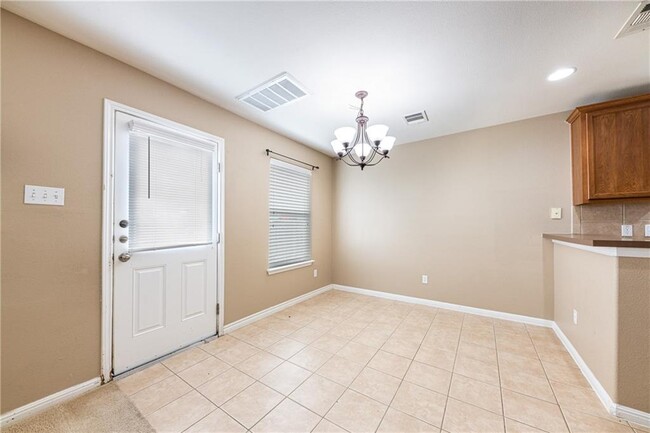 Building Photo - 438 Blackman Tr