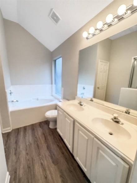 Building Photo - 3310 N Mason Rd