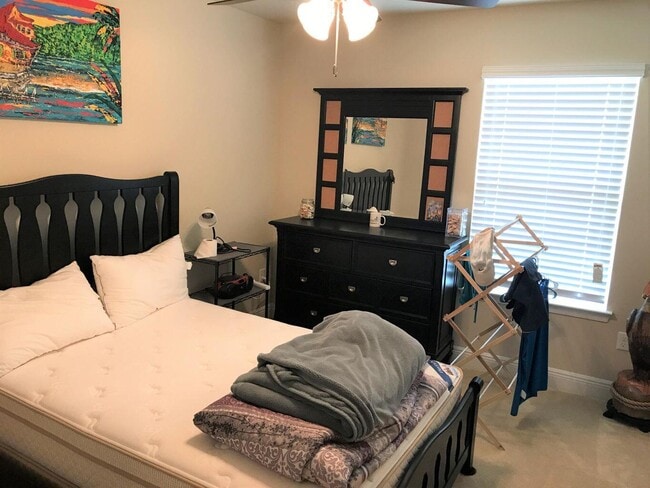 Building Photo - 8877 White Ibis Way