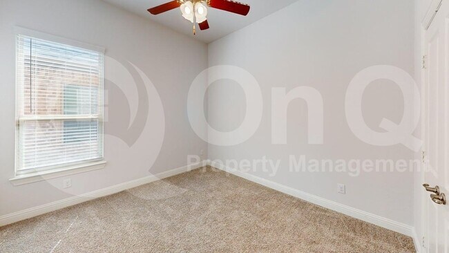 Building Photo - 11001 Brownwood Pl