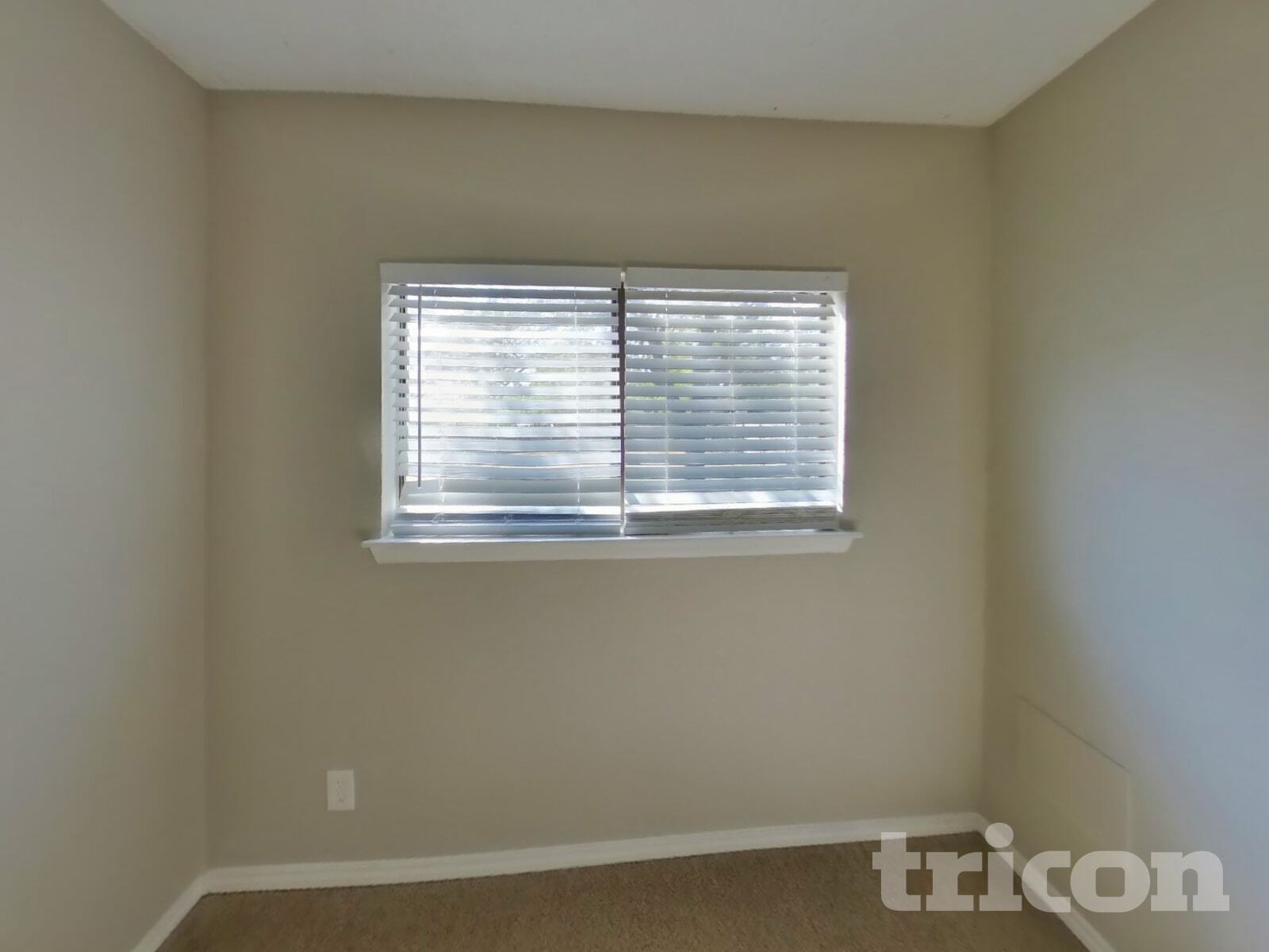 Building Photo - 6333 Village Club