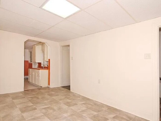 Building Photo - 108 Parkview Ln