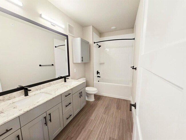 Building Photo - 13505 Burnet Rd