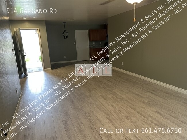 Building Photo - 914 Gargano Rd