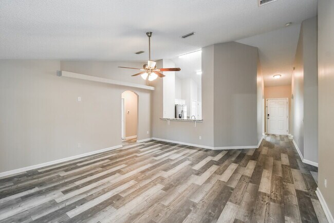 Building Photo - 1223 Summer Springs Drive