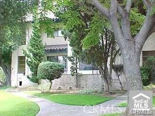 Primary Photo - 400 S Flower St