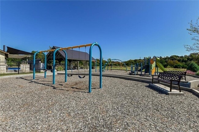 Building Photo - 375 Housefinch Loop