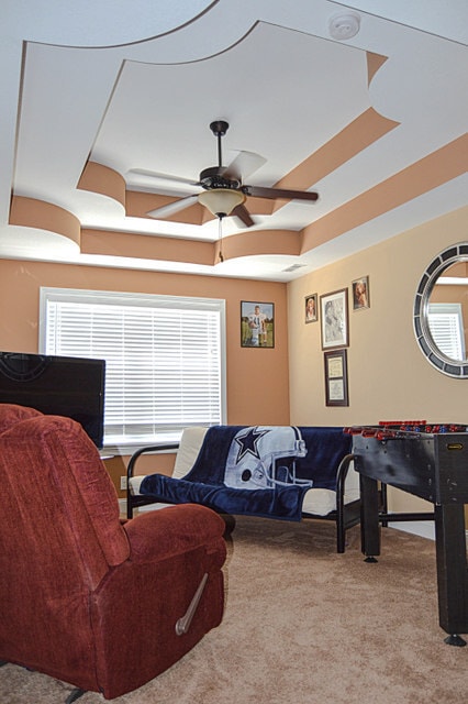 Building Photo - Pet Friendly Four Bedroom!