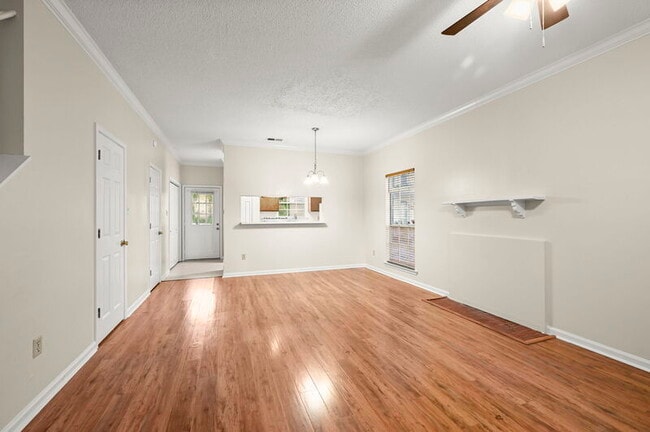 Building Photo - 5379 Rosedown Ct