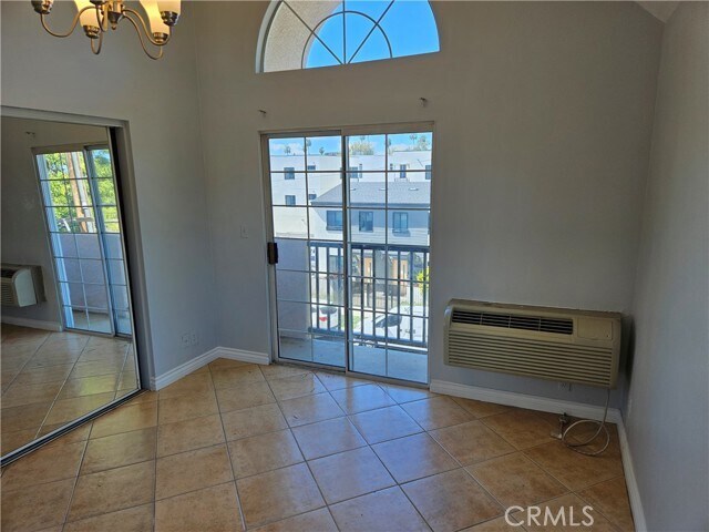 Building Photo - 14159 Gilmore St