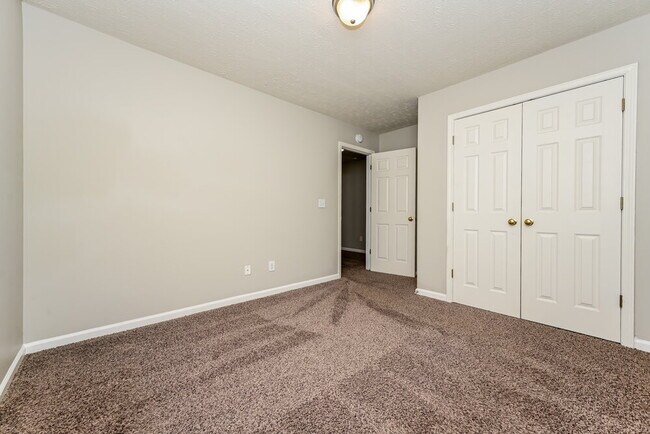 Building Photo - 1855 Neighborhood Walk