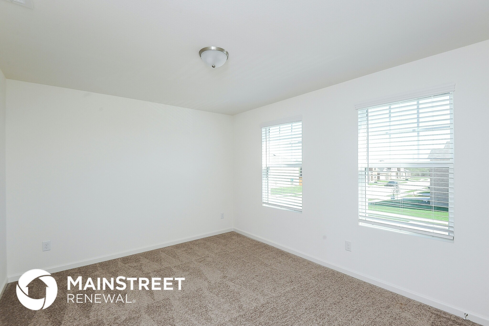 Building Photo - 501 Canoe Way