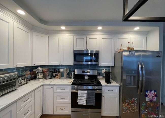 Building Photo - 512 E Penn St