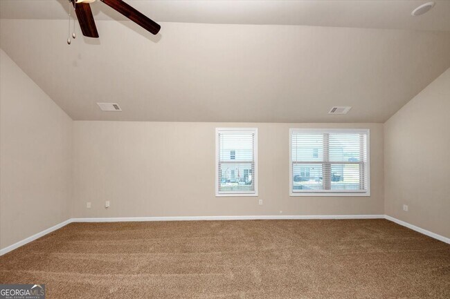 Building Photo - 2375 Walker Dr